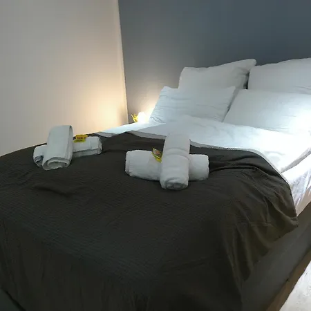 Apartament Hannibal - Design Amaryllis 3, Vw Naehe, Parkplatz, Kueche, Highspeed-wlan, Fitness, Solarium Wolfsburg